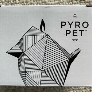 NWT Pyro Pet Bibi bird candle mint green